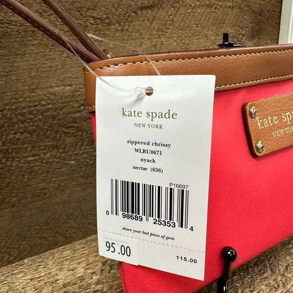 Kate Spade Zippered Chrissy Wristlet – Nectar Pink/Red – NWT - Picture 3 of 7